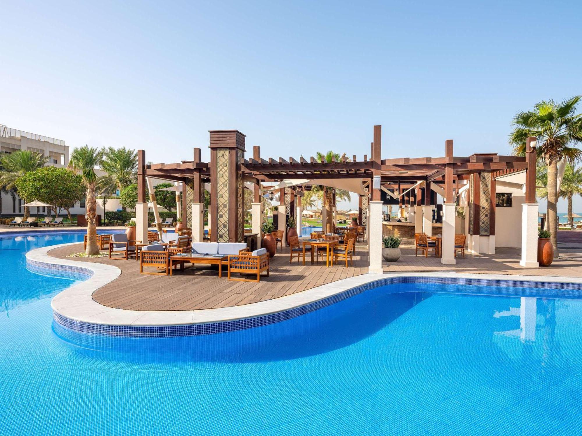 Sofitel Bahrain Zallaq Thalassa Sea & Resort 5*